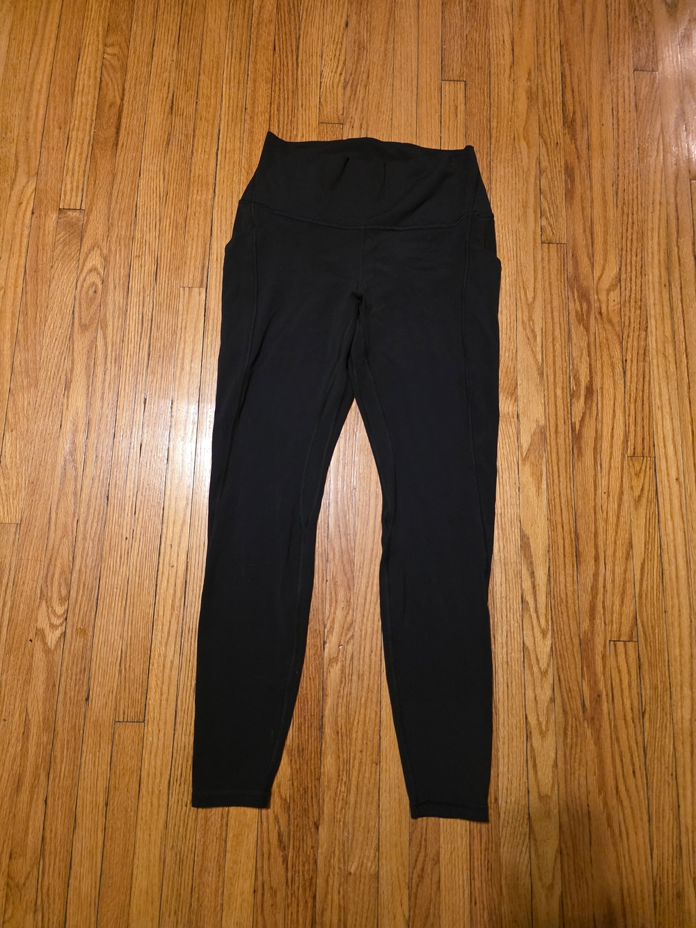 Lululemon Size 10 30 inseam Speed Tight  Luxtreme Black High-Rise Leggings